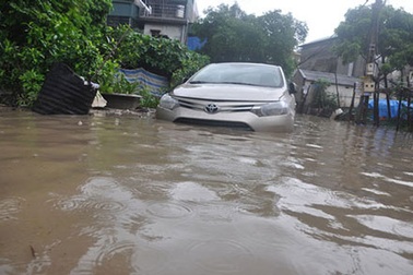 Trận mưa lớn "khó tưởng", Uông Bí mất trắng 60 tỉ đồng