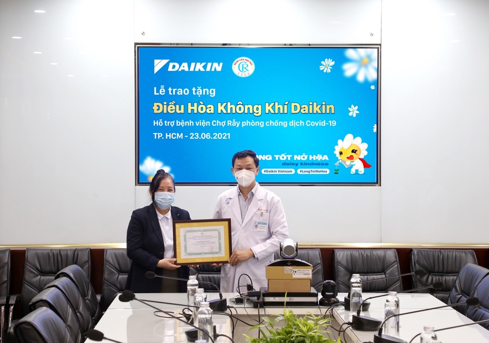 Lan tỏa sức mạnh cộng đồng mùa Covid-19 cùng chiến dịch Lòng tốt nở hoa - 2 Lan tỏa sức mạnh cộng đồng mùa Covid-19 cùng chiến dịch Lòng tốt nở hoa - 2
