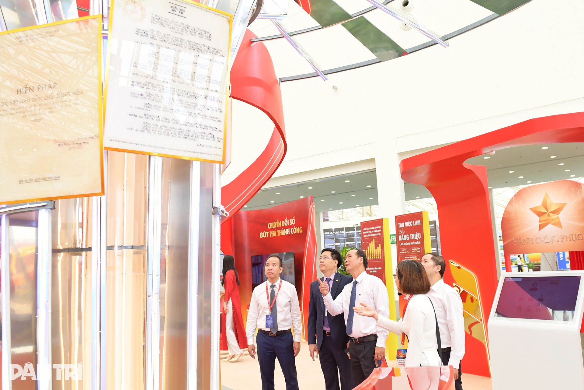 Kiến tạo để đất nước vươn mình, điểm đến ý nghĩa tại Triển lãm Quốc gia - 13 Kiến tạo để đất nước vươn mình, điểm đến ý nghĩa tại Triển lãm Quốc gia - 13