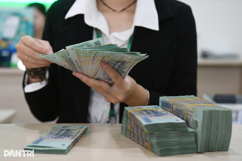 Những ngân hàng nào lãi tỷ USD? - 2 Những ngân hàng nào lãi tỷ USD? - 2