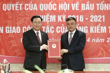 Ông Trần Sỹ Thanh nhận bàn giao nhiệm vụ Tổng Kiểm toán Nhà nước