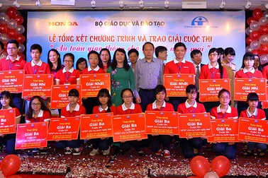 Tổng kết Cuộc thi  “ATGT cho nụ cười ngày mai”