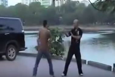 Cao thủ Flores muốn tái đấu Tuấn “hạc” và võ sư Đinh Trọng Thủy