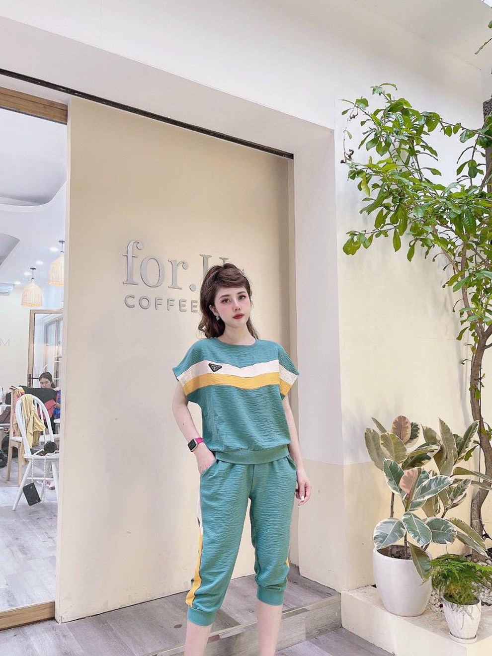 Thùy Trang Shop giới thiệu những set đồ mặc nhà trong mùa giãn cách - 1 Thùy Trang Shop giới thiệu những set đồ mặc nhà trong mùa giãn cách - 1
