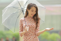 Sắm Tết: Tiếc tiền triệu, chị em mách nhau đi may áo dài mặc Tết