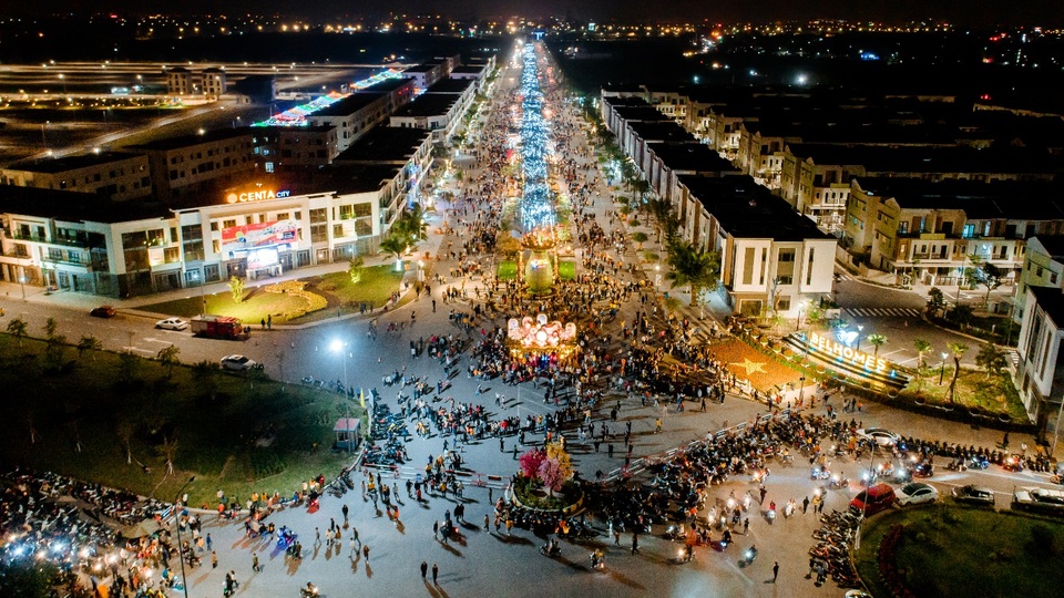 Lễ hội hoa xuân “Đường hoa Hữu Nghị 2020” Thành công rực rỡ - 1 Lễ hội hoa xuân “Đường hoa Hữu Nghị 2020” Thành công rực rỡ - 1