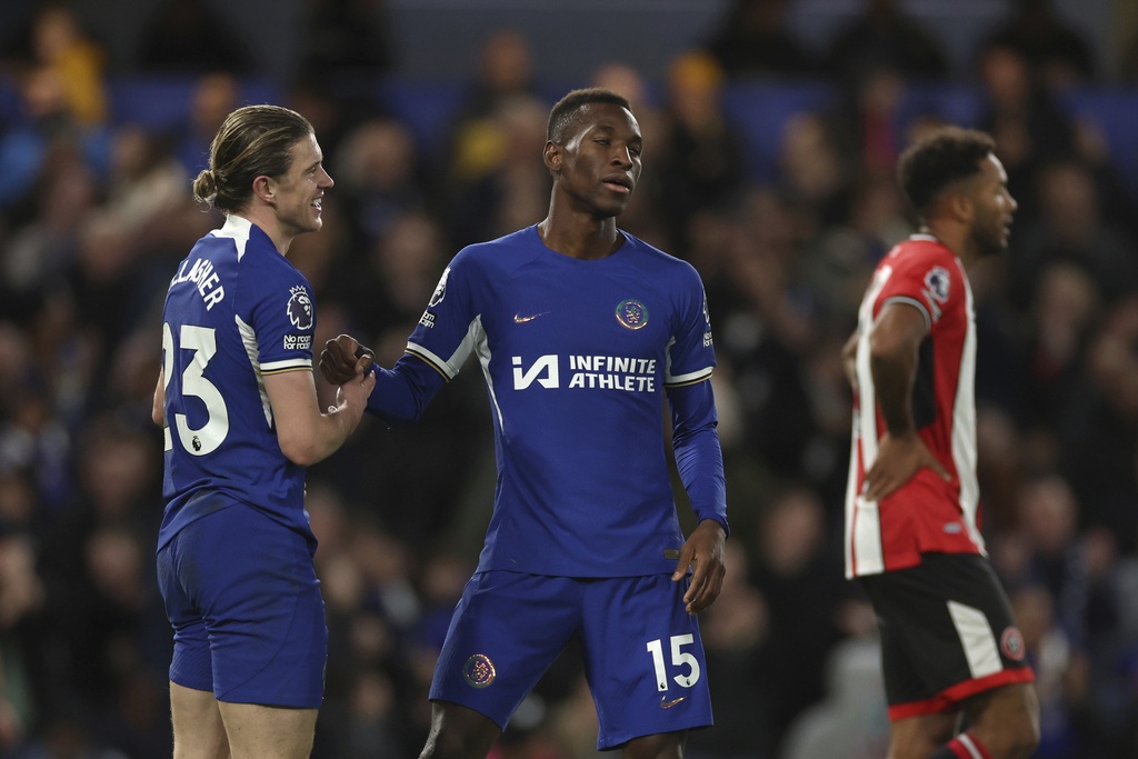 Chelsea vất vả vượt qua đội bét bảng Sheffield Utd - 2