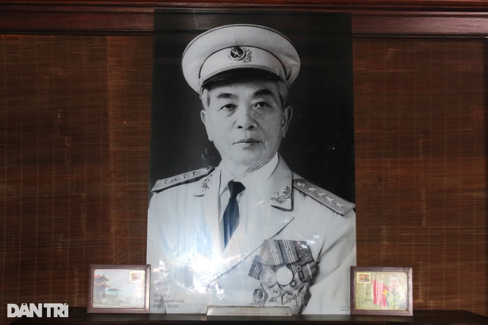 Ngôi nhà bình dị và cây khế cổ gắn với tuổi thơ Đại tướng Võ Nguyên Giáp - 12 Ngôi nhà bình dị và cây khế cổ gắn với tuổi thơ Đại tướng Võ Nguyên Giáp - 12
