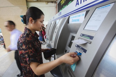 Cảnh báo tình trạng lấy cắp thiết bị tại ATM