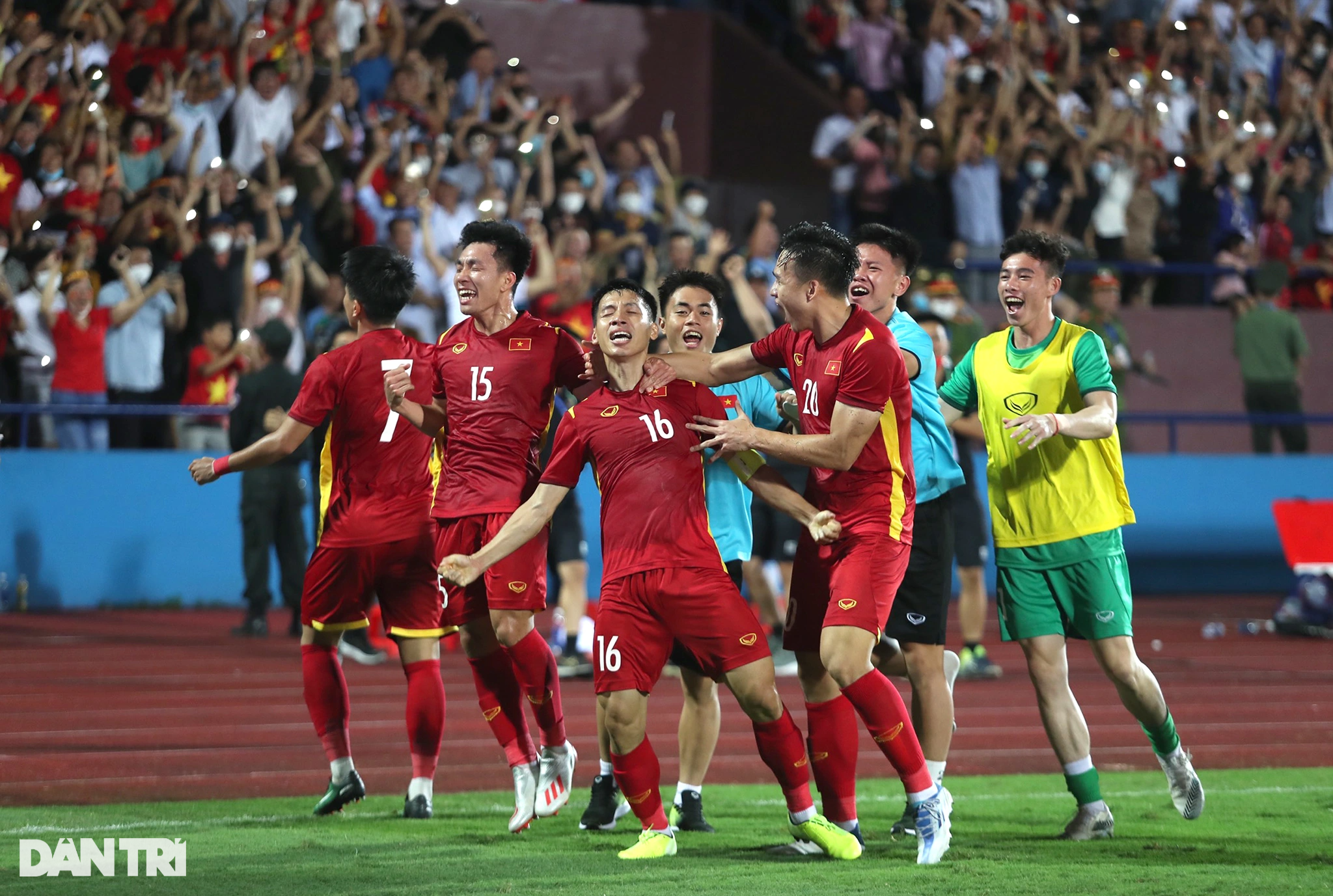 U23 Việt Nam thủy chiến đánh bại U23 Myanmar, dẫn đầu bảng A ở SEA Games - 19 U23 Việt Nam thủy chiến đánh bại U23 Myanmar, dẫn đầu bảng A ở SEA Games - 19