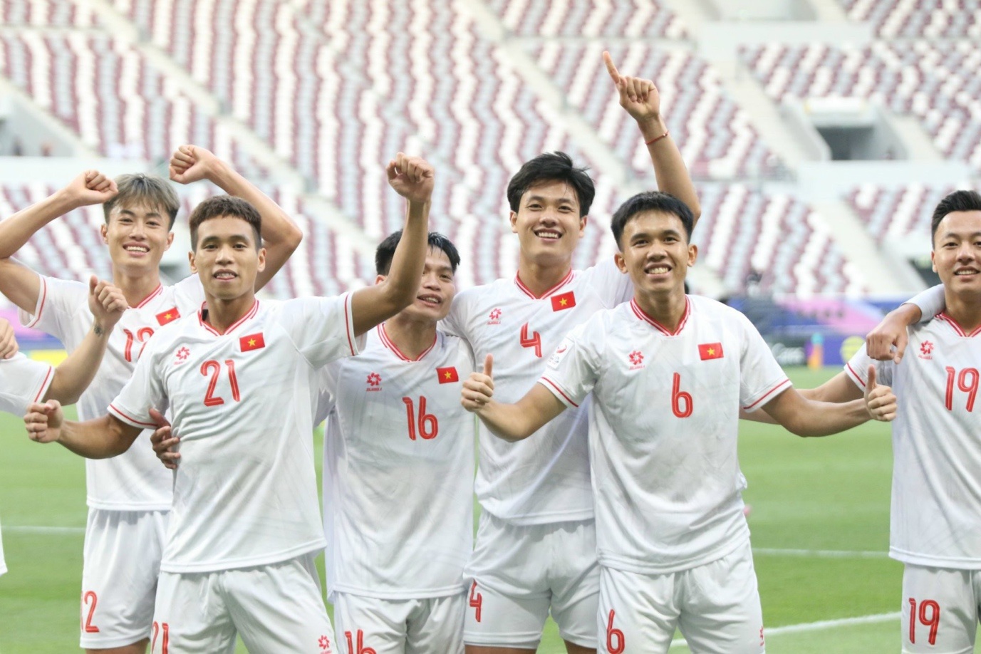 View - HLV Hoàng Anh Tuấn: "U23 Việt Nam thắng xứng đáng U23 Malaysia" | Báo Dân trí