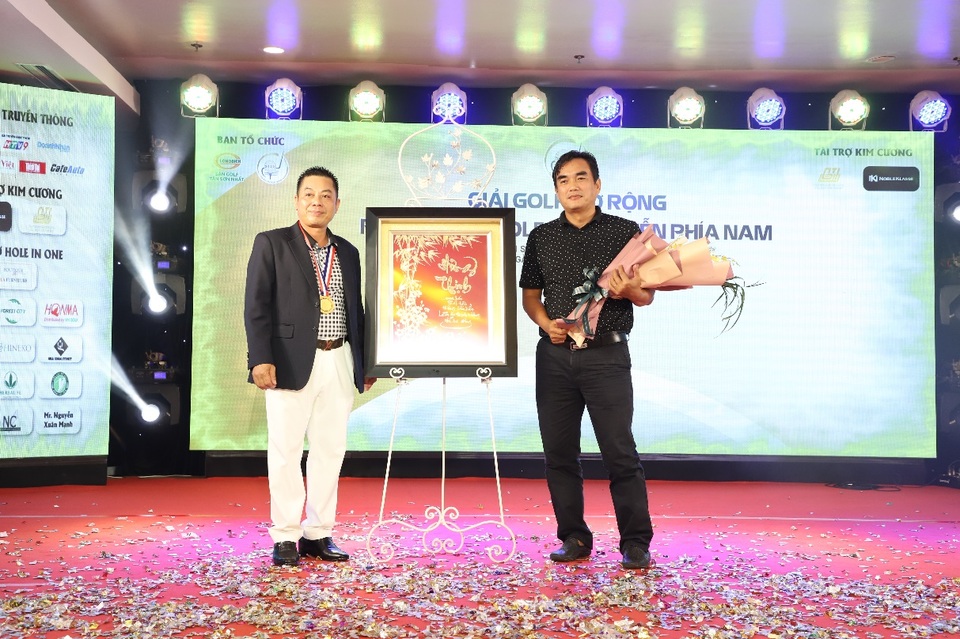 Giải Golf mở rộng hướng về miền Trung thân yêu - 6