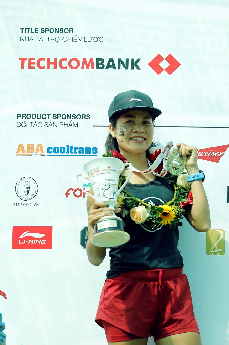Li-Ning đồng hành cùng 13.000 VĐV tại giải đua lớn nhất Việt Nam - Giải Marathon Quốc tế TP. Hồ Chí Minh Techcombank 2019 - 8 Li-Ning đồng hành cùng 13.000 VĐV tại giải đua lớn nhất Việt Nam - Giải Marathon Quốc tế TP. Hồ Chí Minh Techcombank 2019 - 8