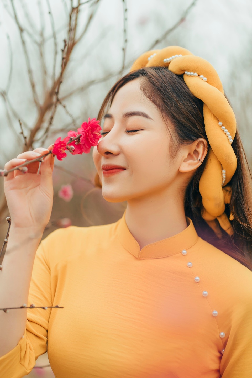 Nữ sinh Báo chí xúng xính áo dài đón Xuân sang - 7 Nữ sinh Báo chí xúng xính áo dài đón Xuân sang - 7