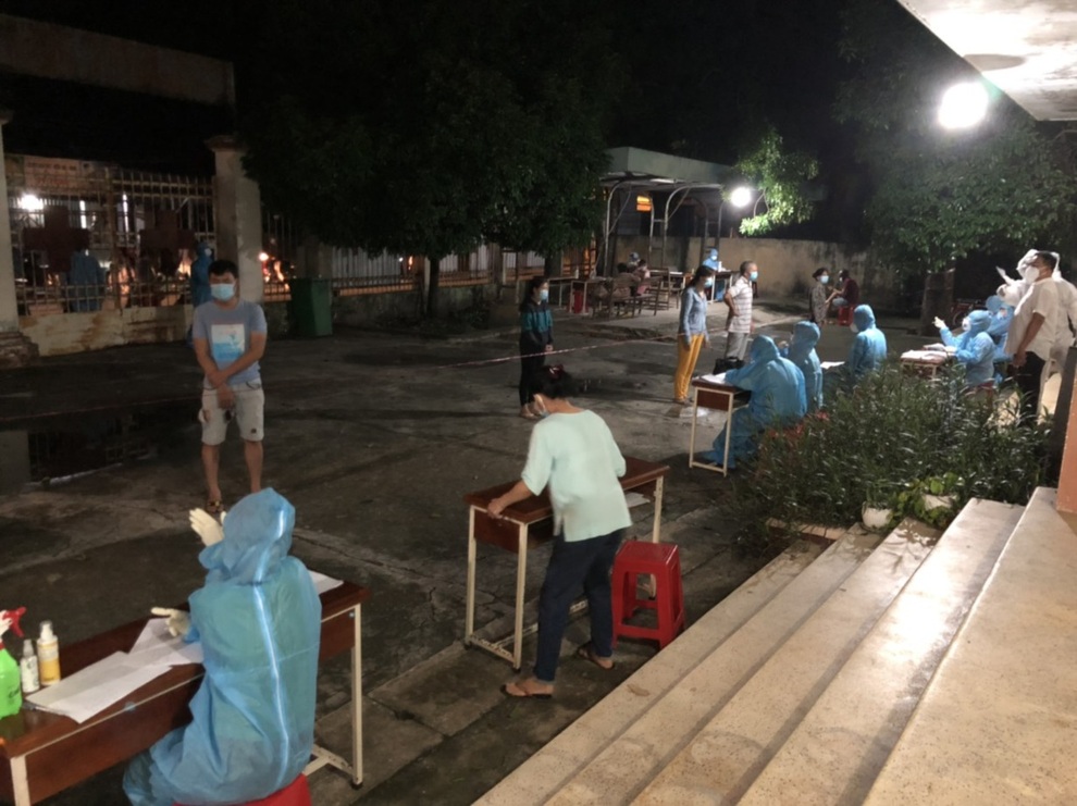 TPHCM phát hiện chuỗi lây nhiễm mới, 28 ca dương tính với SARS-CoV-2 - 1 TPHCM phát hiện chuỗi lây nhiễm mới, 28 ca dương tính với SARS-CoV-2 - 1