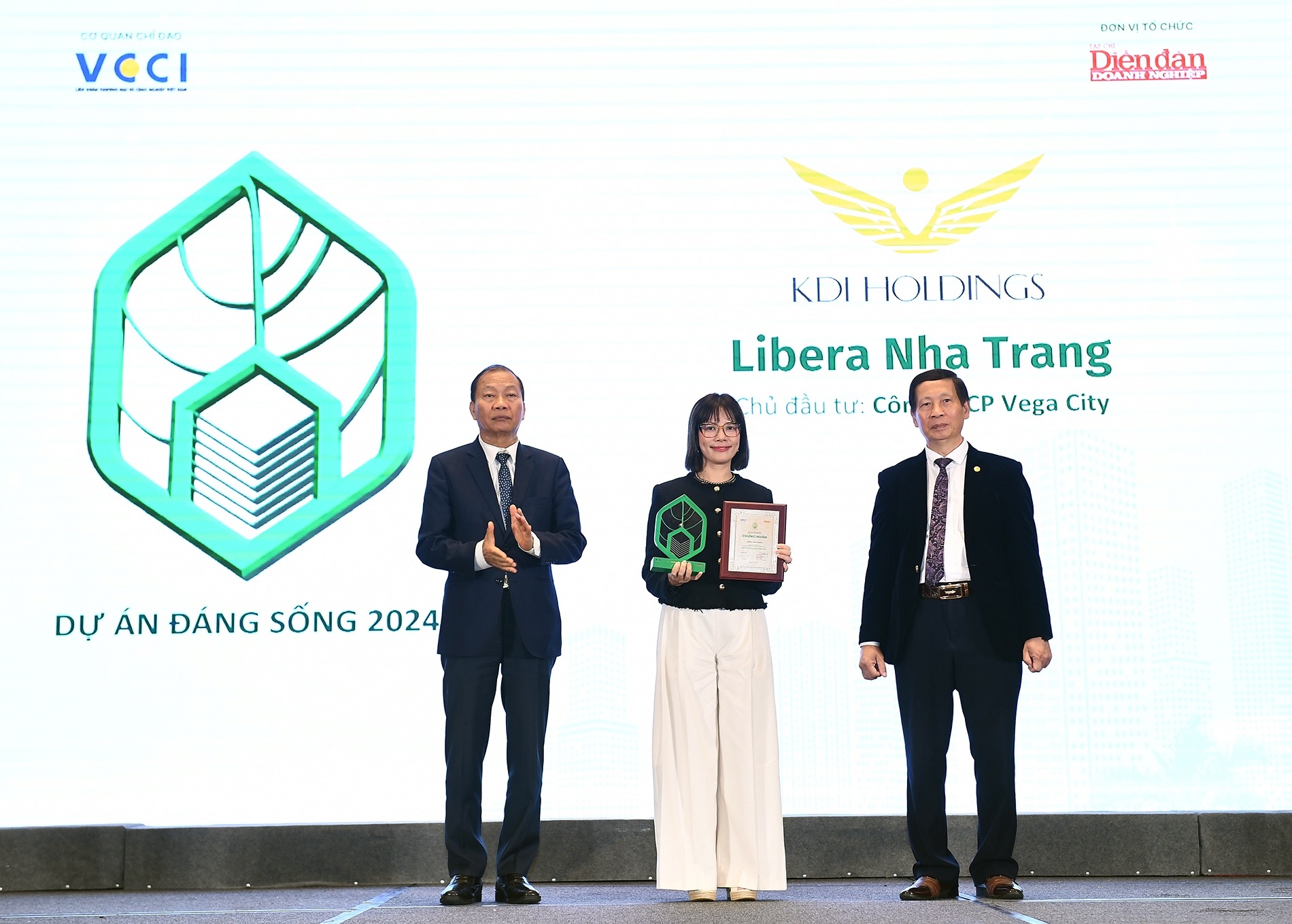 KDI Holdings fick två utmärkelser på Livable Project 2024 - 3 KDI Holdings nhận 2 giải thưởng tại Dự án đáng sống 2024 - 3