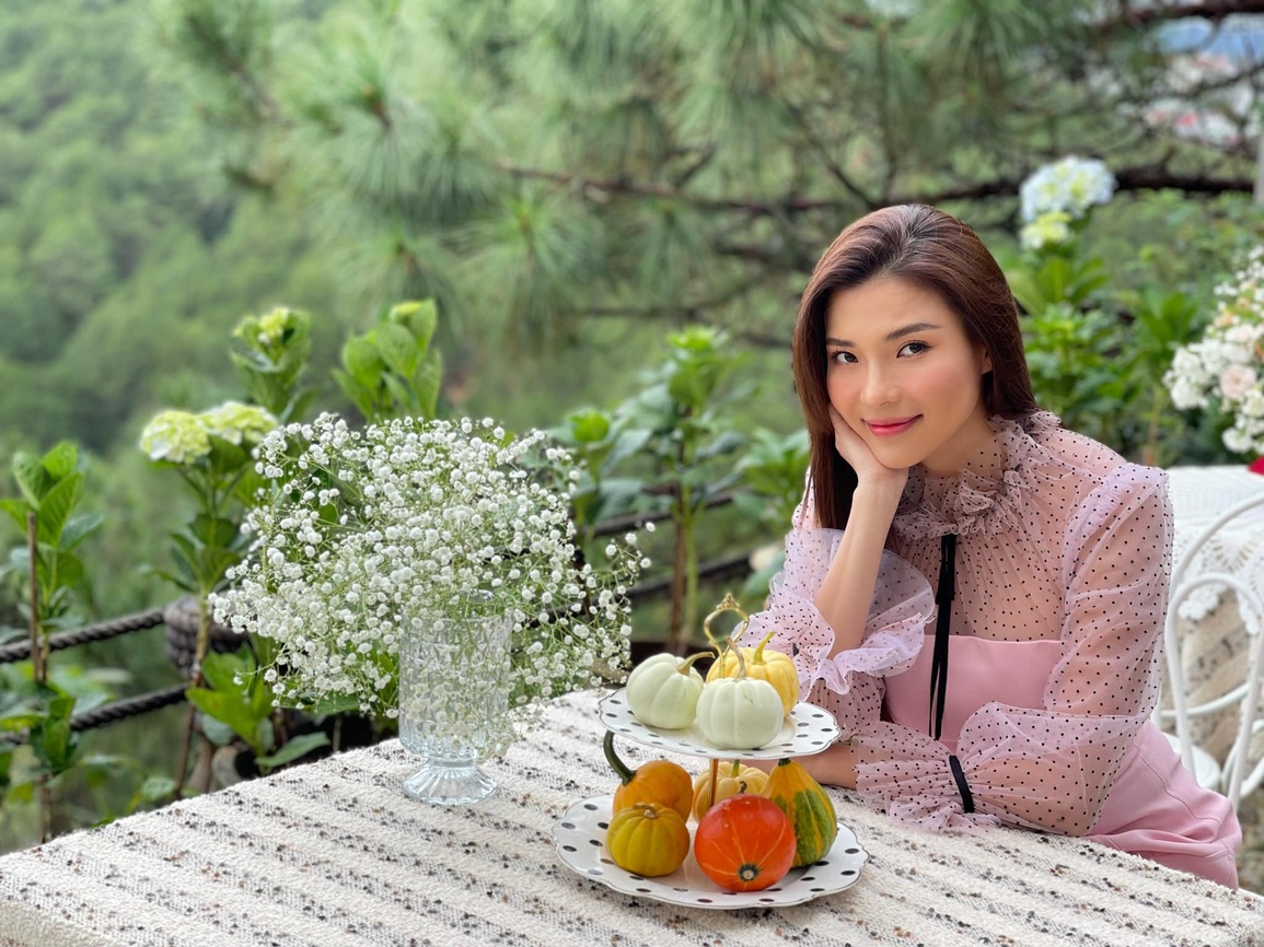Thúy Diễm: Đồng nghiệp kêu trời vì tôi giữ hết tiền của chồng - 3 Thúy Diễm: Đồng nghiệp kêu trời vì tôi giữ hết tiền của chồng - 3