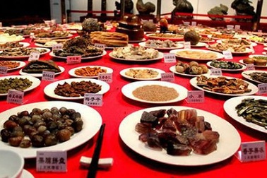 1 tháng, Trung Quốc phạt gần 6.000 quan chức lãng phí ngân sách