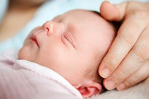 Những dấu hiệu đầu tiên cảnh báo trẻ suy dinh dưỡng bố mẹ thường bỏ sót