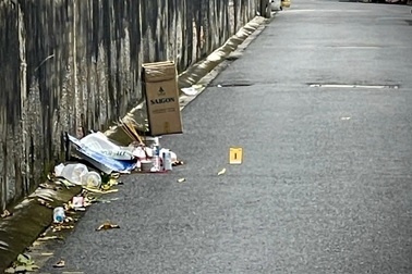 Phát hiện thi thể trẻ sơ sinh trong thùng giấy ở TPHCM