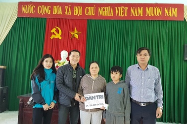 Tết đã ấm áp với gia đình có 2 con mắc bệnh thiếu máu