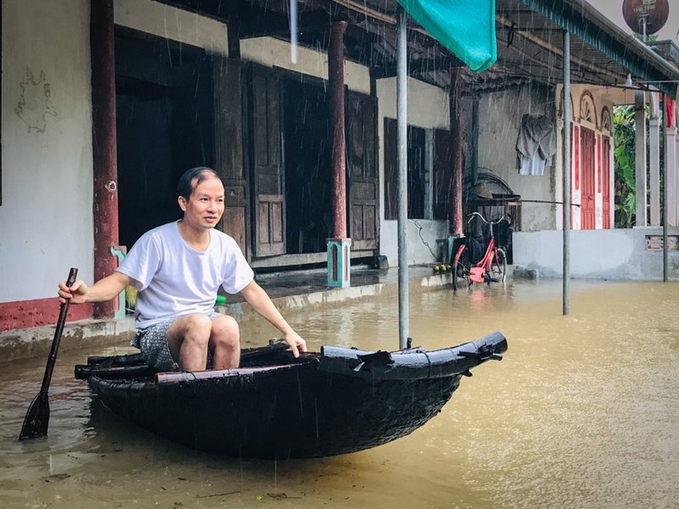 Hà Tĩnh đang gánh chịu trận lũ lụt lớn nhất trong 50 năm qua? - 5 Hà Tĩnh đang gánh chịu trận lũ lụt lớn nhất trong 50 năm qua? - 5