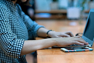 Giảm tới 50% thuế thu nhập cá nhân cho lao động lĩnh vực công nghệ cao