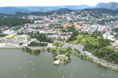 Bố trí Thường vụ Tỉnh ủy, Giám đốc sở làm Bí thư xã