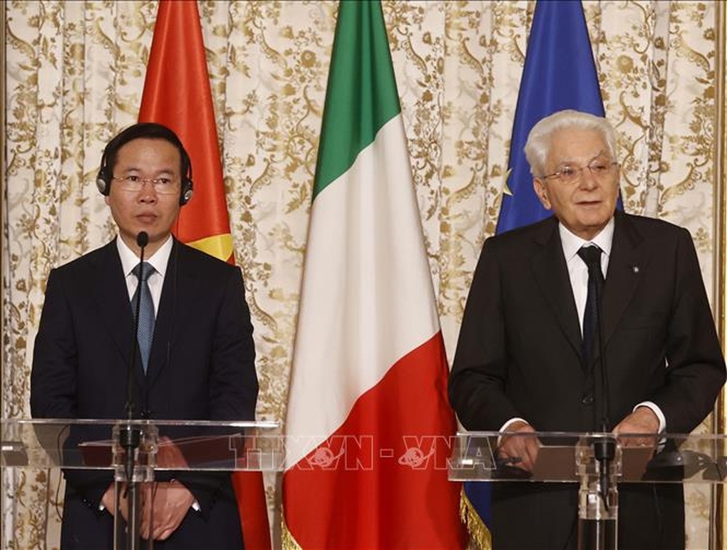 Chủ tịch nước Võ Văn Thưởng và Tổng thống Italy họp báo chung, thông tin về việc Nghị viện Italy phê chuẩn EVIPA - 1 Chủ tịch nước Võ Văn Thưởng và Tổng thống Italy họp báo chung, thông tin về việc Nghị viện Italy phê chuẩn EVIPA - 1