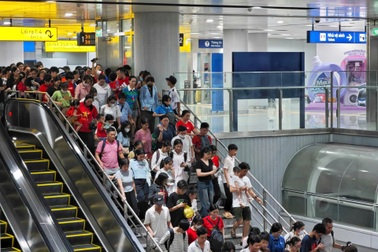 Metro số 1 TPHCM sẽ chạy từ 4h30 ngày 30/4