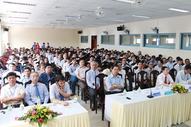 Hàng trăm bác sĩ bệnh viện trong nước bàn về tiến bộ chẩn đoán bệnh