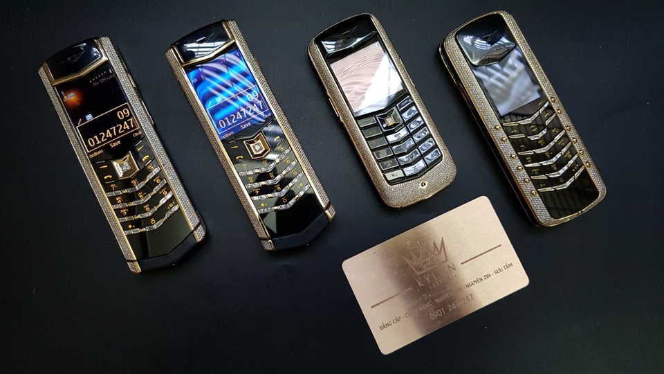 Lời khuyên của ông chủ Kỳ Lân Luxury khi mua Vertu cũ chính hãng - 3 Lời khuyên của ông chủ Kỳ Lân Luxury khi mua Vertu cũ chính hãng - 3