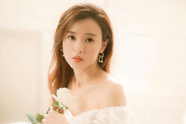 Quan điểm tình yêu sâu sắc của hot girl Midu ở ngưỡng tuổi 30