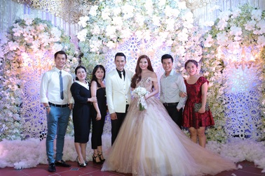 Sao Việt náo nức đi dự đám cưới Lương Thế Thành và Thúy Diễm