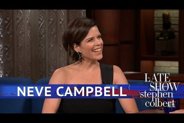 Neve Campbell xinh đẹp trên truyền hình