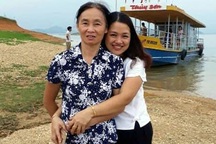 Có một mẹ chồng không giống phim: Tự đun nước, gội đầu cho con dâu