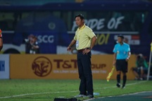 HLV Lê Huỳnh Đức nói sự thật phũ phàng về Hà Đức Chinh