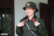 Nữ tân binh xinh đẹp cất bằng y khoa lên đường nhập ngũ