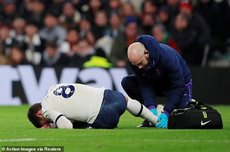 Son Heung Min tỏa sáng, Tottenham giành 3 điểm và áp sát Man Utd - 2 Son Heung Min tỏa sáng, Tottenham giành 3 điểm và áp sát Man Utd - 2