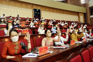 Bà Nguyễn Hương Giang tái đắc cử Chủ tịch UBND tỉnh Bắc Ninh