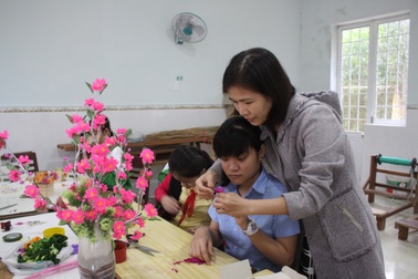 Mái ấm chắp cánh ước mơ cho những "vầng trăng khuyết".