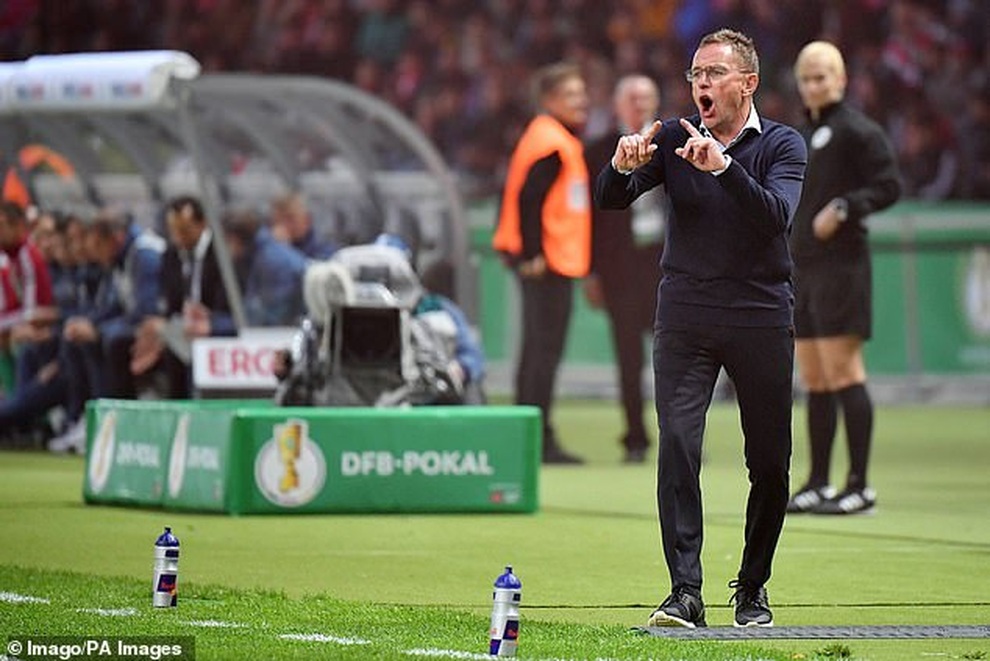 Tiết lộ nhiều bất ngờ ở vụ Man Utd bổ nhiệm HLV Rangnick - 1 Tiết lộ nhiều bất ngờ ở vụ Man Utd bổ nhiệm HLV Rangnick - 1