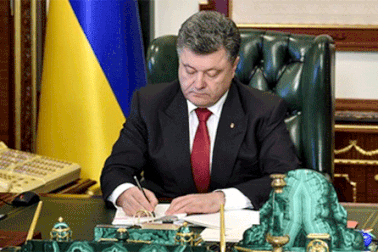 Tổng thống Ukraine ký sắc lệnh tổng động viên