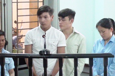 Băng "siêu lừa" mua đồ trả góp bằng giấy tờ giả