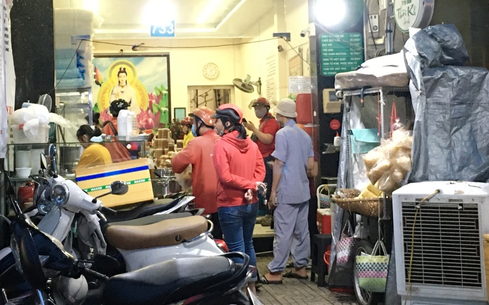 TPHCM: Đồ chay bình dân “hốt bạc” dịp Rằm tháng 7 - 2 TPHCM: Đồ chay bình dân “hốt bạc” dịp Rằm tháng 7 - 2