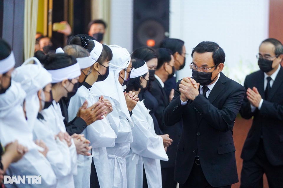 Lãnh đạo Đảng, Nhà nước viếng nguyên Phó Thủ tướng Trương Vĩnh Trọng - 16 Lãnh đạo Đảng, Nhà nước viếng nguyên Phó Thủ tướng Trương Vĩnh Trọng - 16