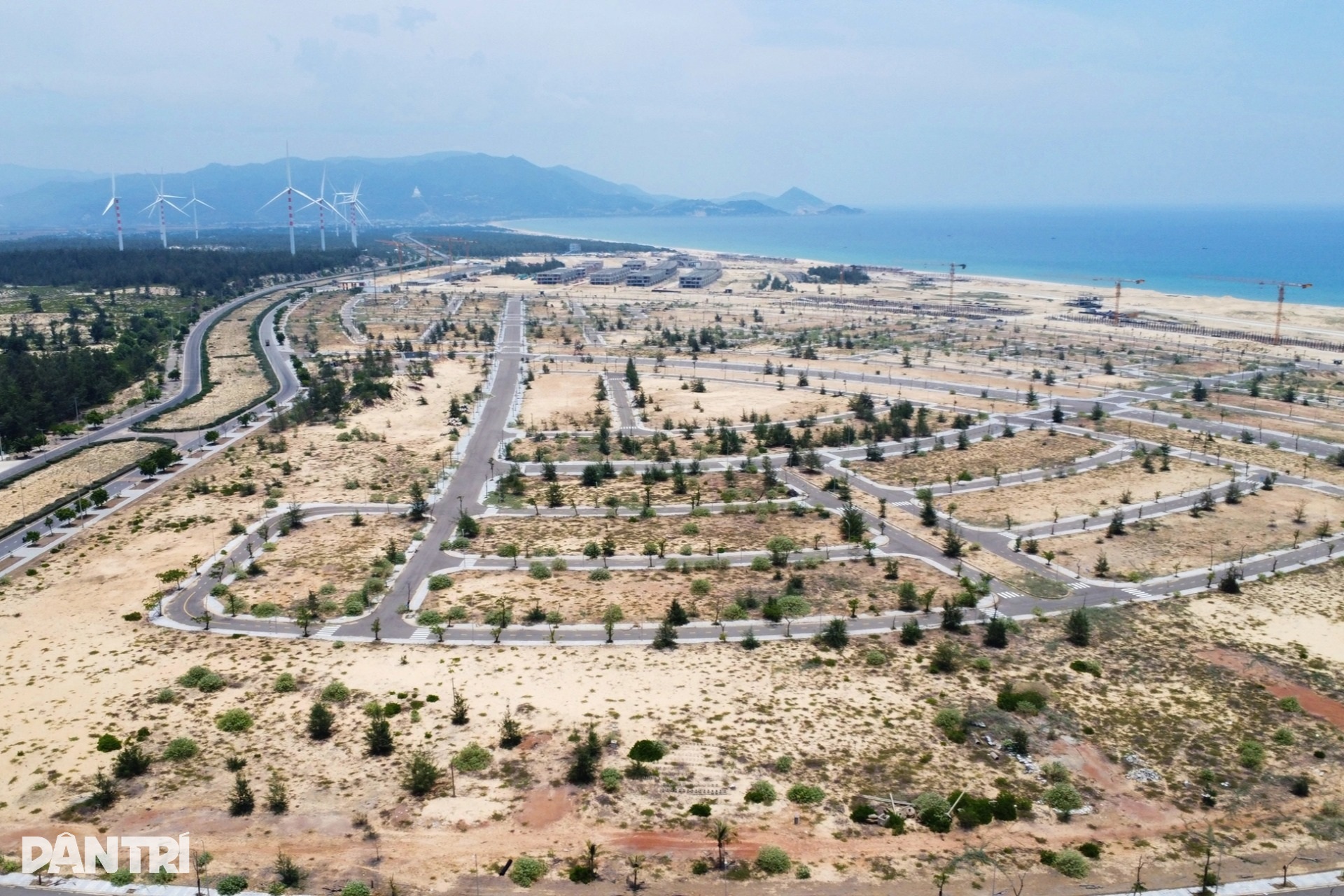 Tiến độ “rùa bò” tại dự án Nhơn Hội New City: Yêu cầu giao sổ đỏ trước 30/9 - 2