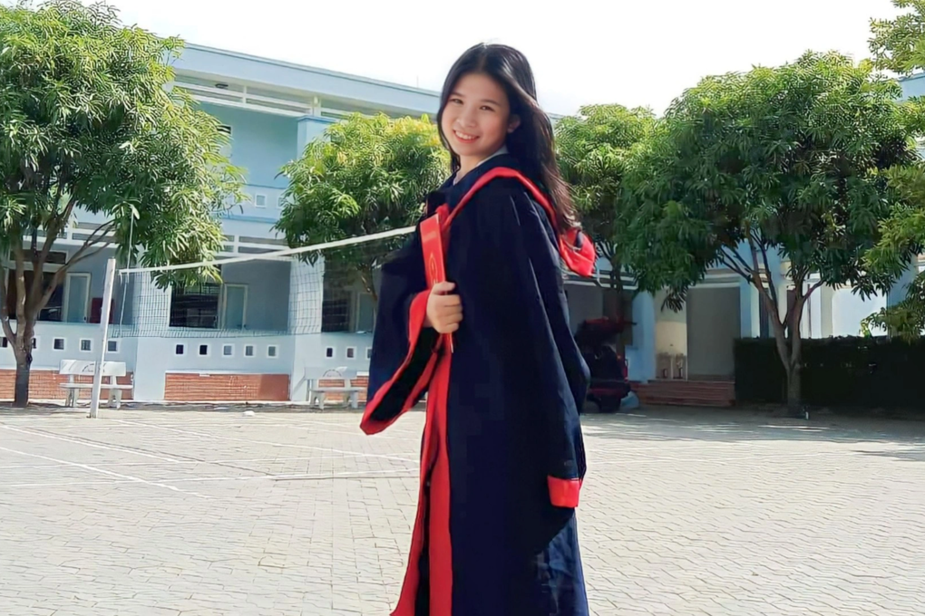 Hơn 30 điểm đại học, nữ sinh dân tộc Thổ nguy cơ không đến được giảng đường - 1 Hơn 30 điểm đại học, nữ sinh dân tộc Thổ nguy cơ không đến được giảng đường - 1