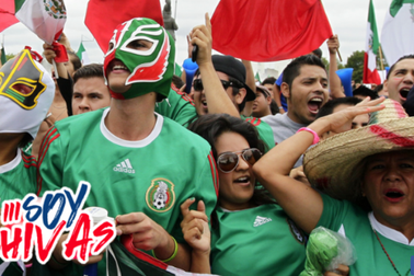 Nói dối vợ ra ngoài mua thuốc lá, chồng bay sang xem bóng đá tận... nước Nga