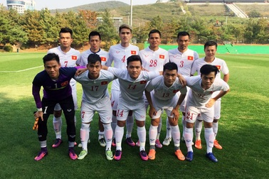 Văn Quyết lập cú đúp, đội tuyển Việt Nam đánh bại đội trẻ FC Seoul